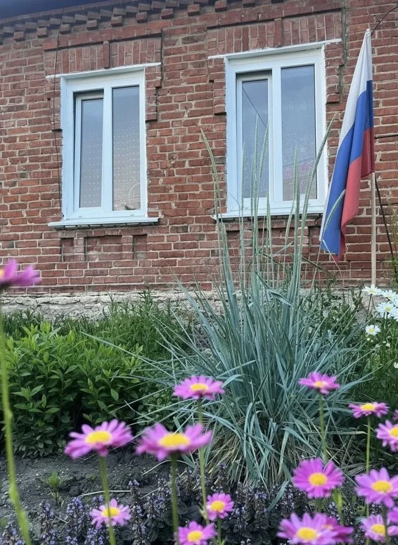 В детском саду «Сказка» д. Хмелинец, прошла важная акция «Флаг во дворах». Это событие объединило де