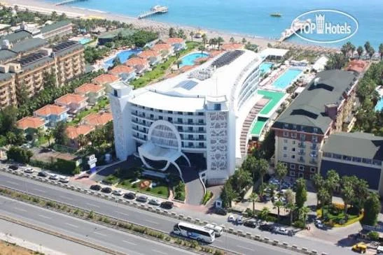 🏠 **Q PREMIUM RESORT 5⭐️**
✈️ Екатеринбург ➡️ Турция, Аланья
📅 12 июн, 🌙 7нч
🛌 standard room, 2в