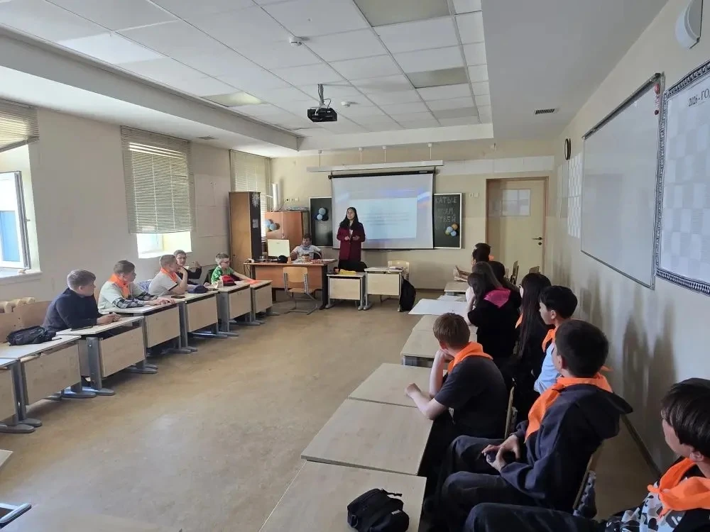 🎶 Сегодня в нашем лагере состоялся караоке-баттл «Музыка народов России»! 🎉

Ребята с большим удов