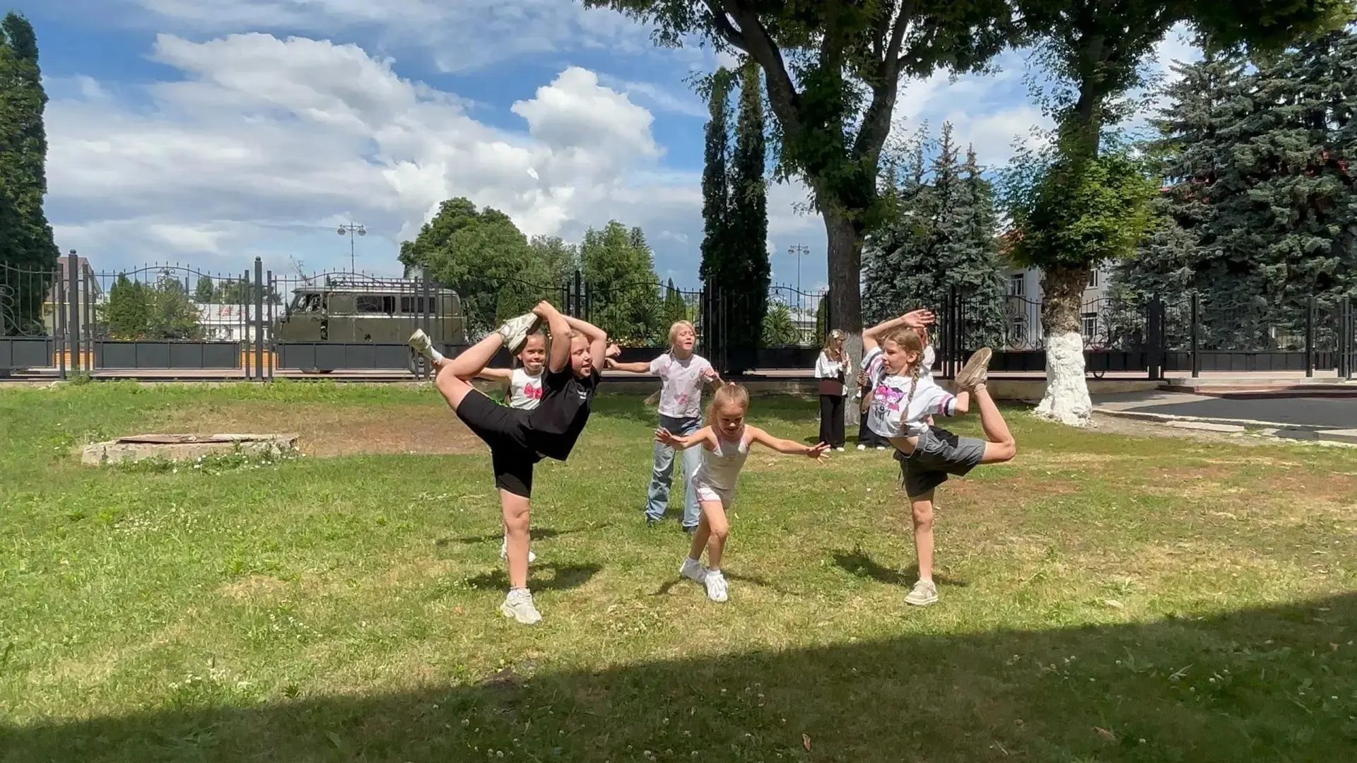 Вот и пролетела смена в пришкольном лагере «Улыбка»! 😊 Кажется, только вчера мы встретились, а уже 