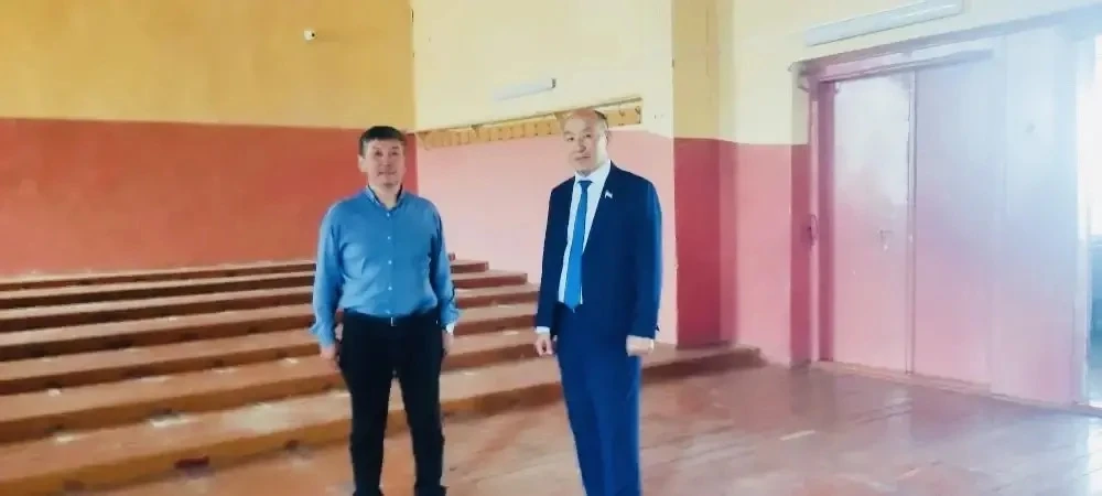 В рамках рабочей поездки по Курумканскому району вице‑спикер Народного Хурала Республики Бурятия Баи