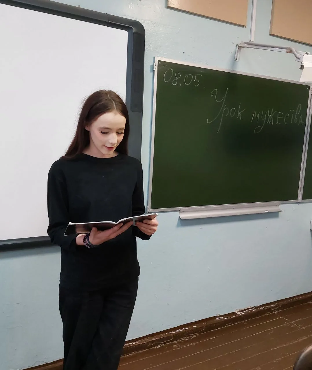 8 мая в МБОУ СОШ п. Надвоицы прошли уроки мужества, направленные на сохранение исторической памяти, 
