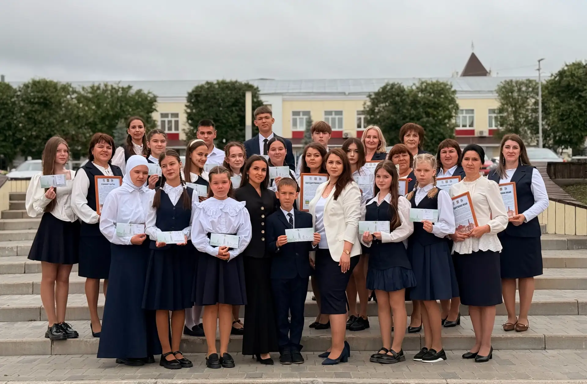 22 июня в районном Доме культуры прошла церемония торжественного награждения победителей и призеров 