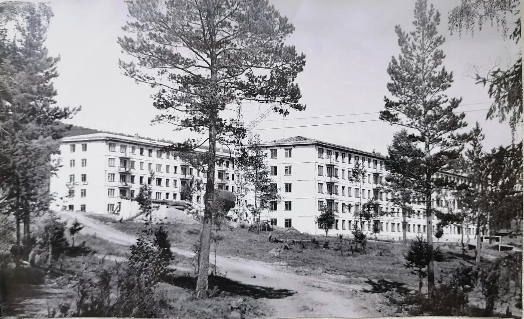 Строительство жилых домов по улице Володарского, г. Усть-Кут, лето 1981 г.