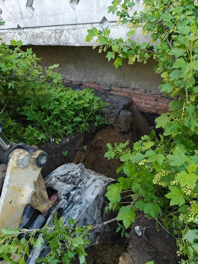 Проведена плановая замена выпусков системы водоотведения дома № 31 по ул. Свердлова, подъездов 2 и 3