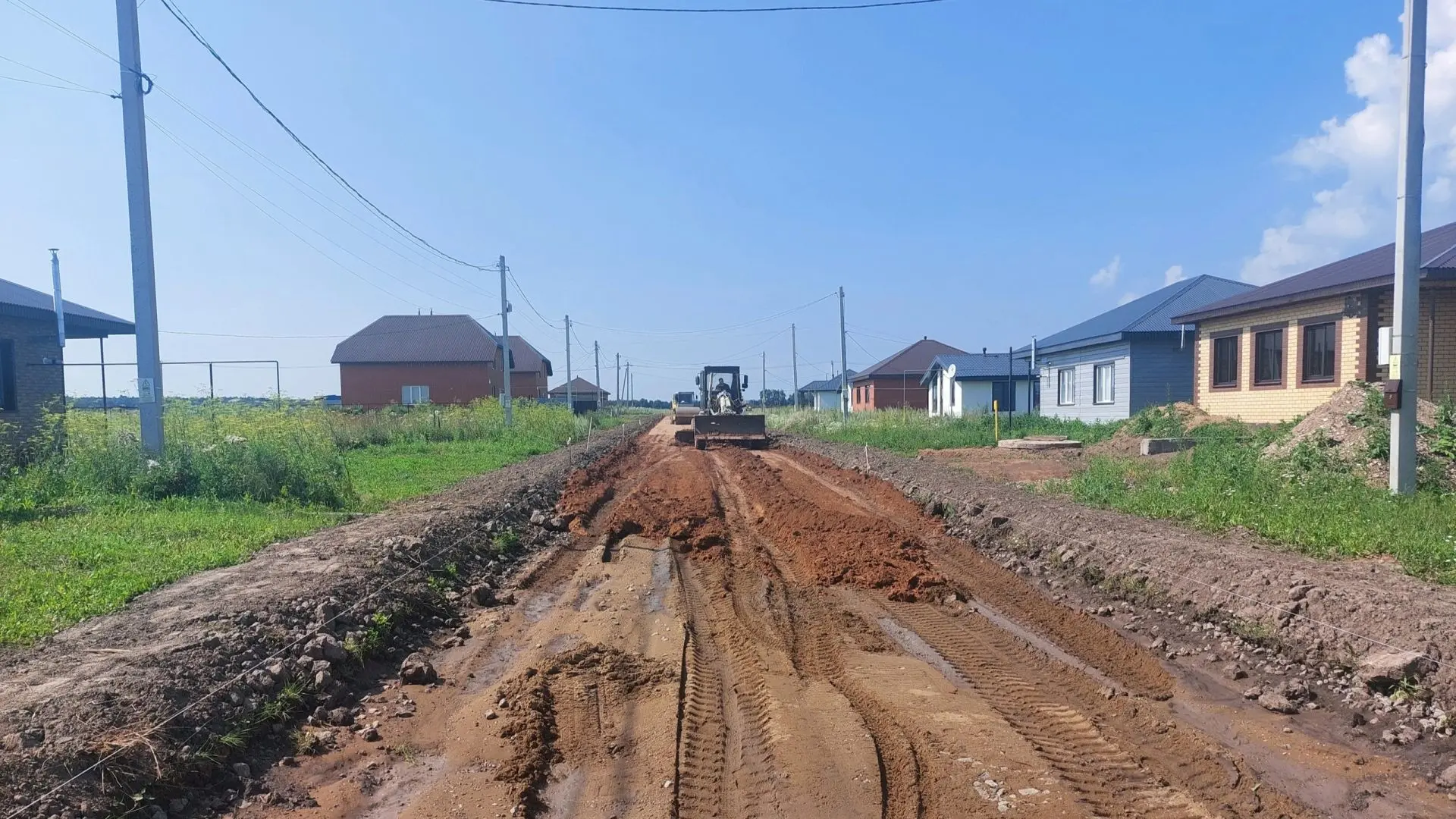 В 2026 году в городе Мензелинске запланировано строительство и отсыпка дорог в микрорайонах в рамках