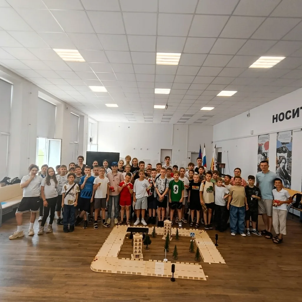 25 июня состоялись Фиджитал соревнования по радиоуправляемым машинкам и правилам дорожного движения 