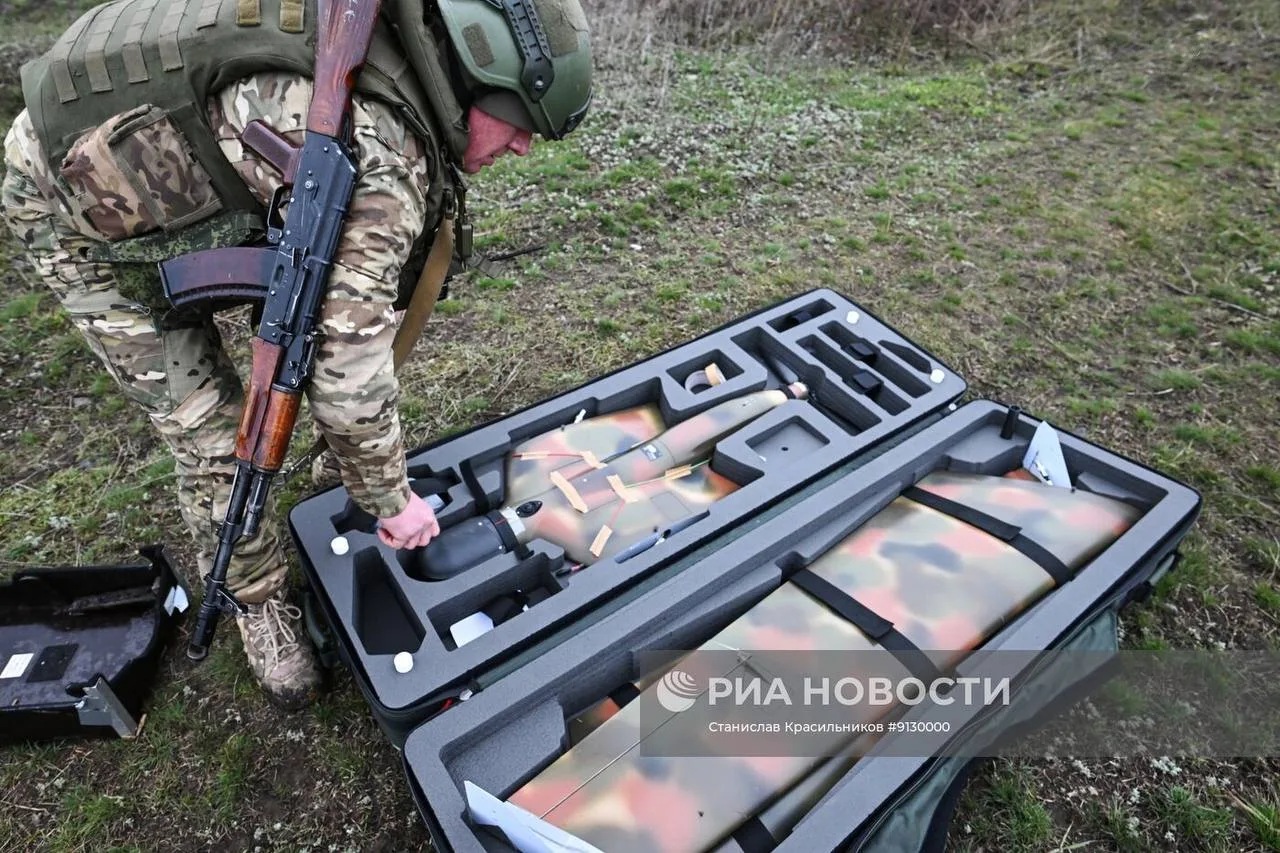 Кадры боевой работы расчёта разведывательных БЛА ZALA Z-16, задействованных в группировке войск «Цен