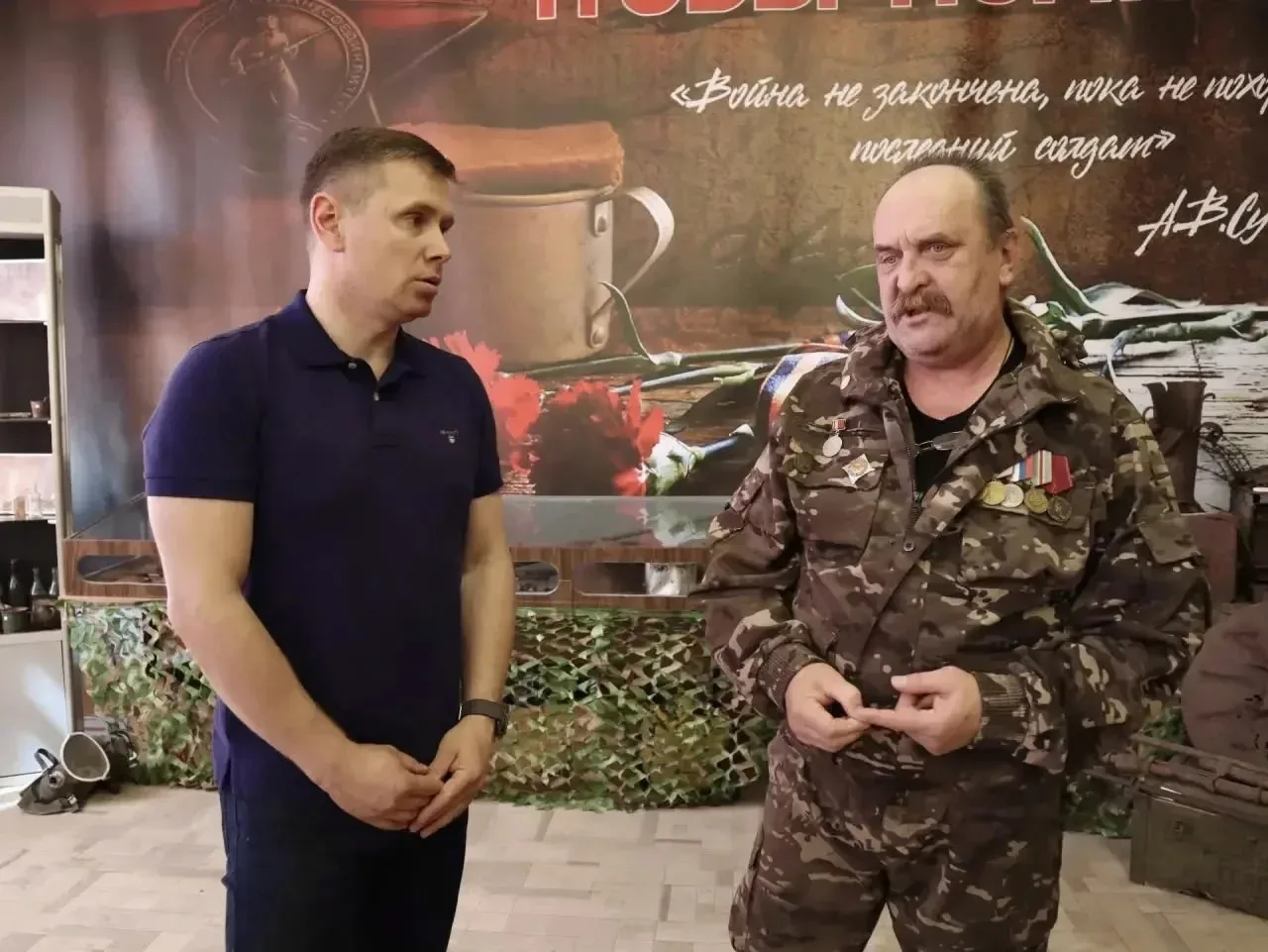 Помогать — важно🙏🏼

В один из последних визитов в Няндому глава Северодвинска, член Президиума Рег