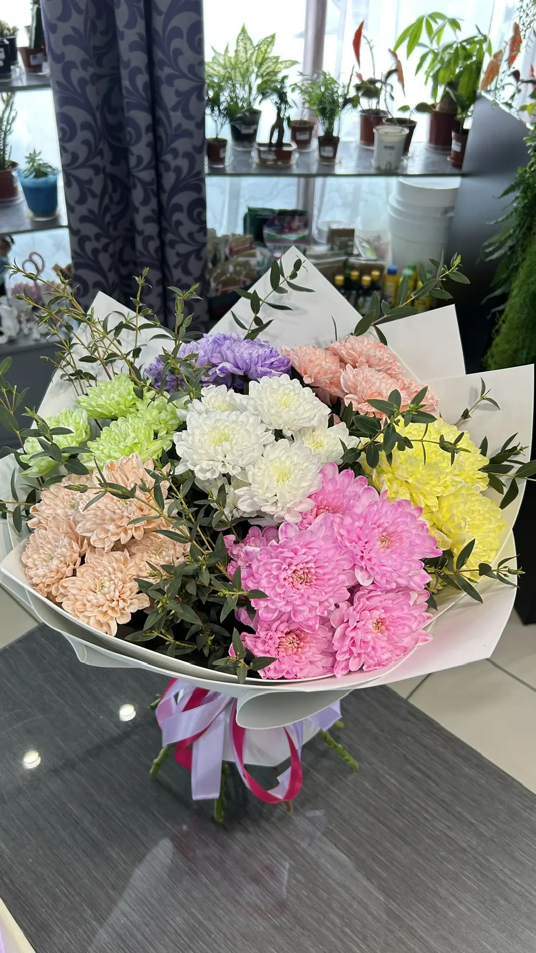 💐Цветы, которые будут радовать бесконечно долго. Хризантема- рекордсмен по стойкости, идеальный выб