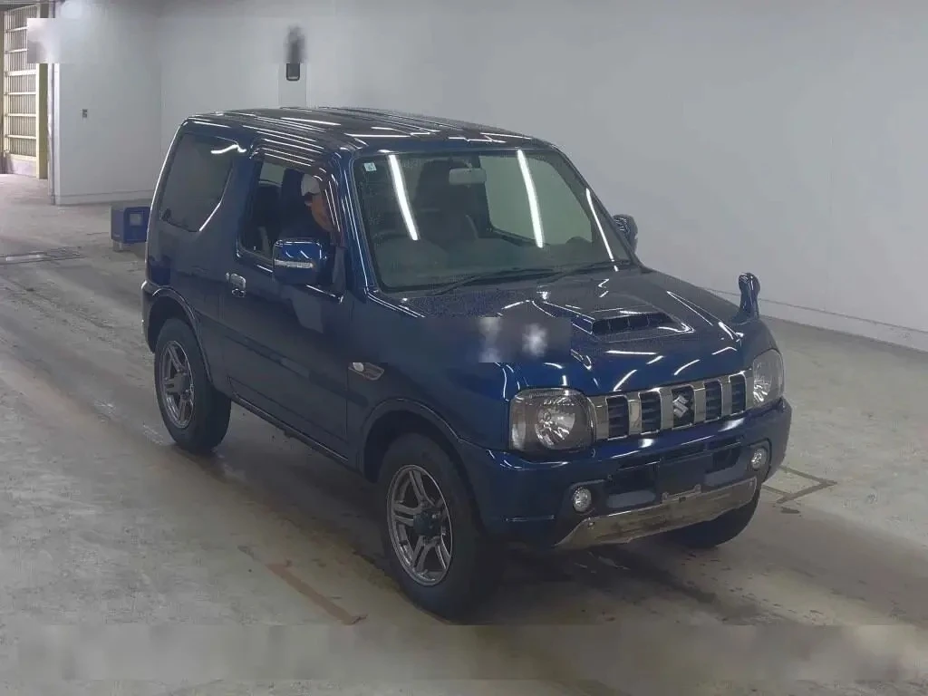 🎉 Для нашего клиента Александра приобрели легендарный Suzuki Jimny — компактный внедорожник, которы