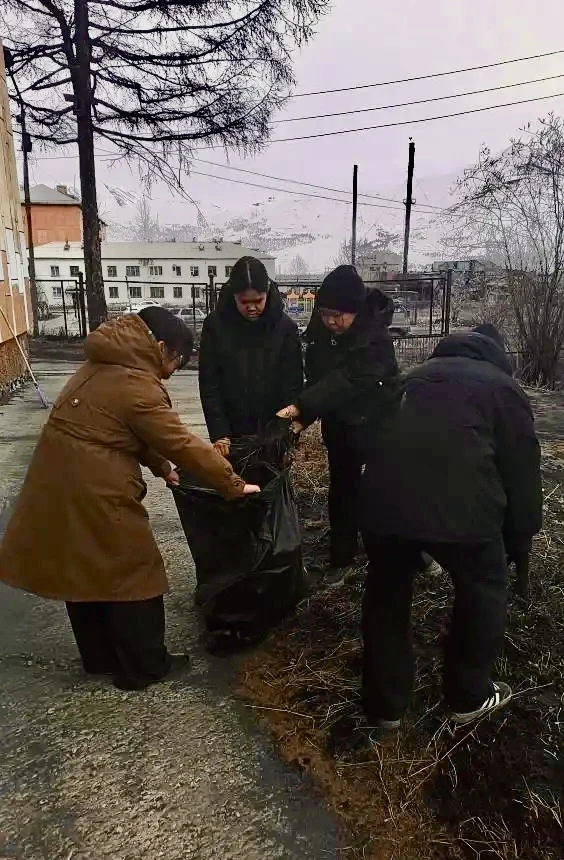 🌿Экологический субботник «Зелёная весна - 2026» 🌿

14 мая 2026 года  в нашей школе прошёл экологич