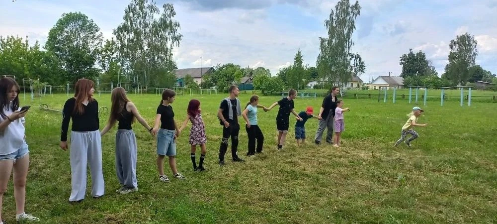 6.06 Второй день прошёл под девизом "Великое русское слово".Путешествие началось с минутки здоровья 