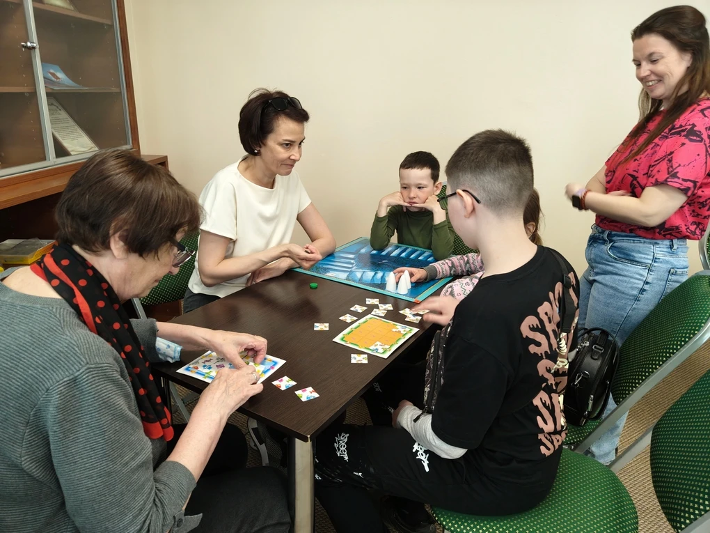 ✨ В День защиты детей Публичная библиотека им. Тана-Богораза организовала турнир по настольным играм