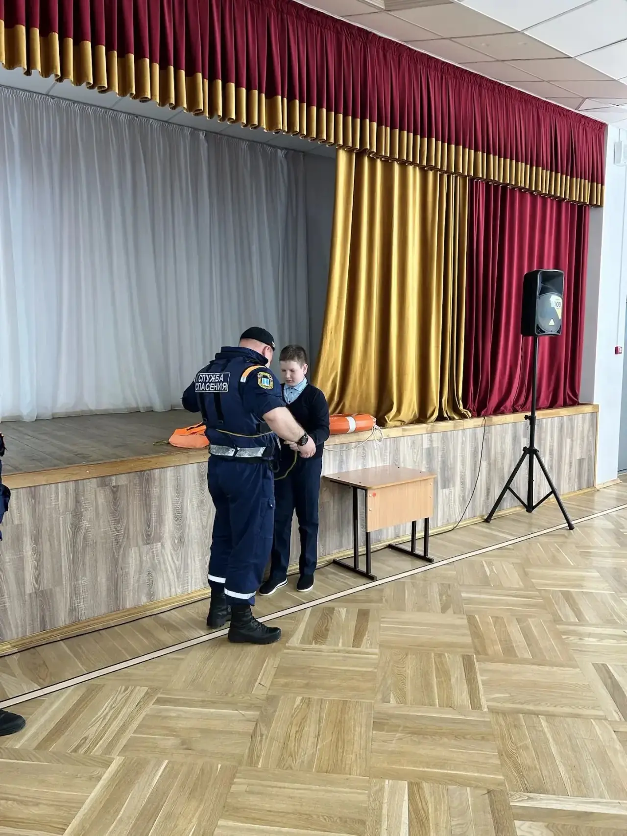 🌊 Безопасность на воде: занятие для четвероклассников


Сегодня для учащихся 4‑х классов прошло важ