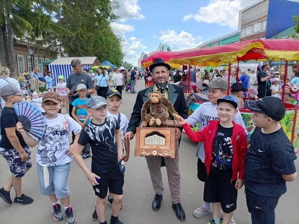 ☀️☀️☀️Открытие пришкольного лагеря "Солнышко"☀️☀️☀️
6 июня в МОУ СОШ №1 г. Белинского им. В.Г. Белин