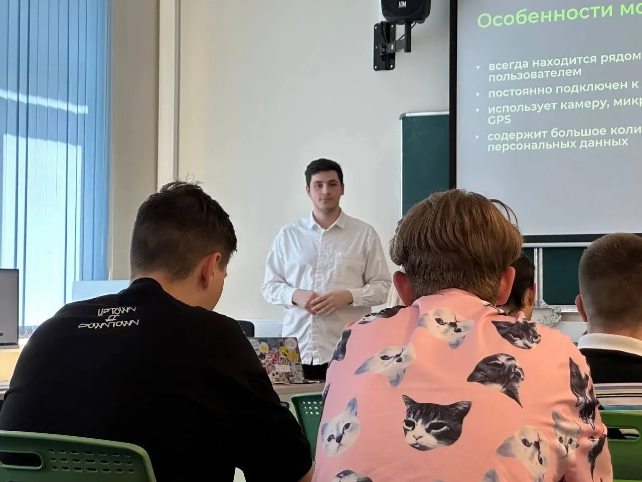 19 мая преподаватель Хаджимурад Вагабович Курбанов провёл открытое занятие в группе второго курса сп