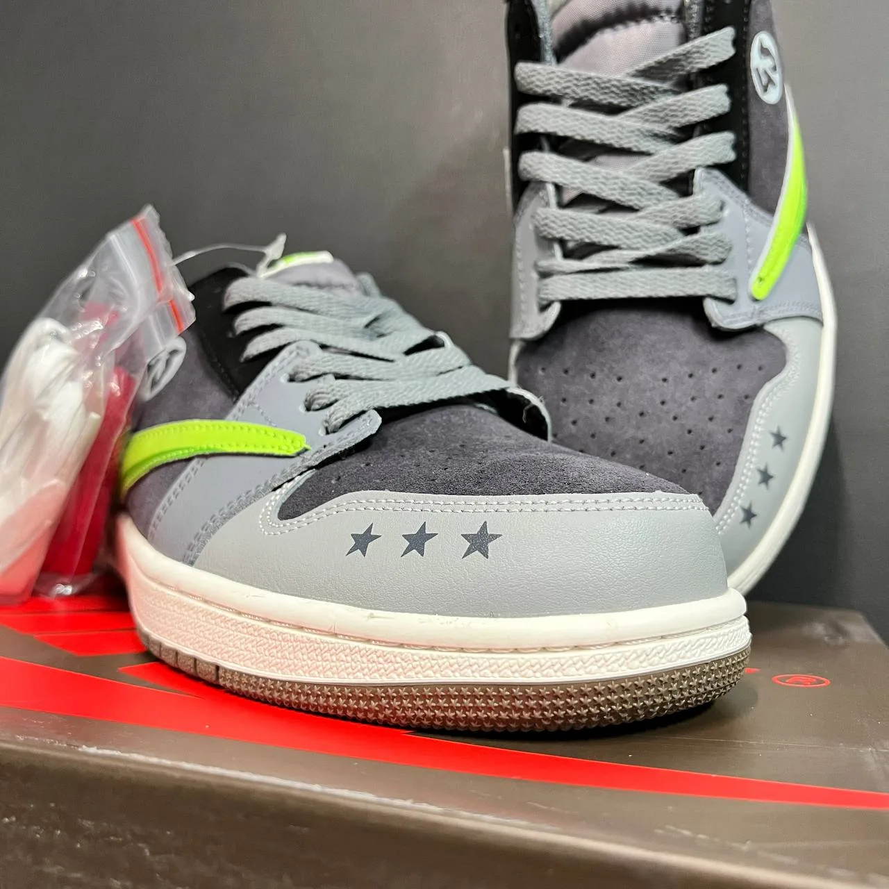 👟  Nike Jordan × Monster  👟

😈 Коллаборация с монструозным характером. Для самых смелых!🔥👾

* �