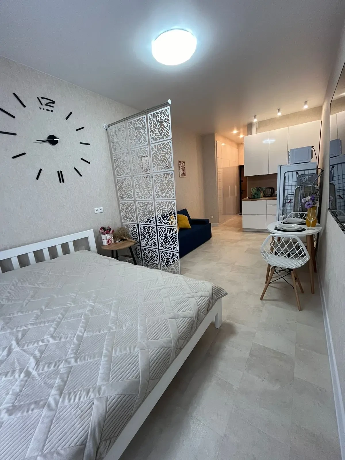 📍 Регион: 🌴 Сочи
🏠 Студия 27 м2
💰 Цена: 4 500 ₽ / сутки

🔥 🏠 СДАЮ КВАРТИРУ ПО СУТОЧНОМУ ИЛИ МЕ