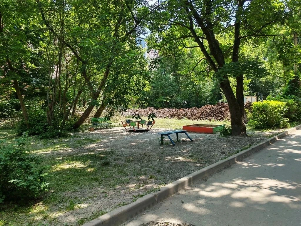 Покосили траву по следующим адресам:
📍ул. Островского, 38к1
📍ул. Островского, 36к1