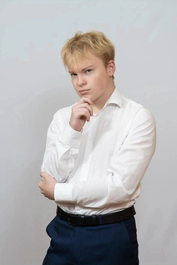 ИСТОРИЧЕСКИЙ МАКСИМУМ: В НАШЕМ ЛИЦЕЕ — ДВА СТОБАЛЬНИКА!

Друзья, мы привыкли, что историю пишут люди