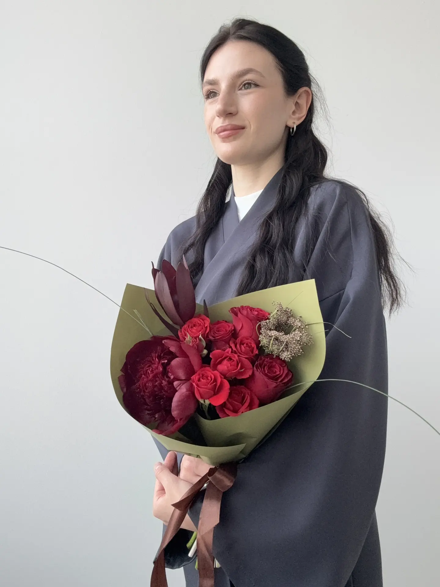 Стоимость:3200 ₽

Состав:
•Пион
•Розы
•Кустовые розы
•Берграсс
•Леукаденрон 
•Амми



Ждем ваших зак