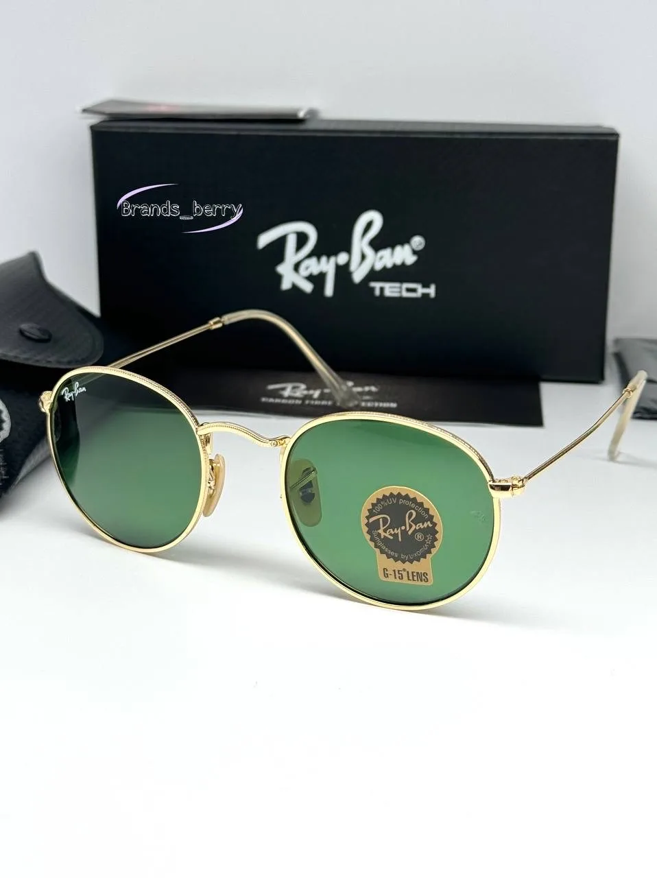 #Ray ban

◽️Мужские 👓 
◽️Линзы Стекло 
◽️Одни очки 
◽️Цена: 1990 ₽ 
◽️Полным Набором:
Коробка , фут
