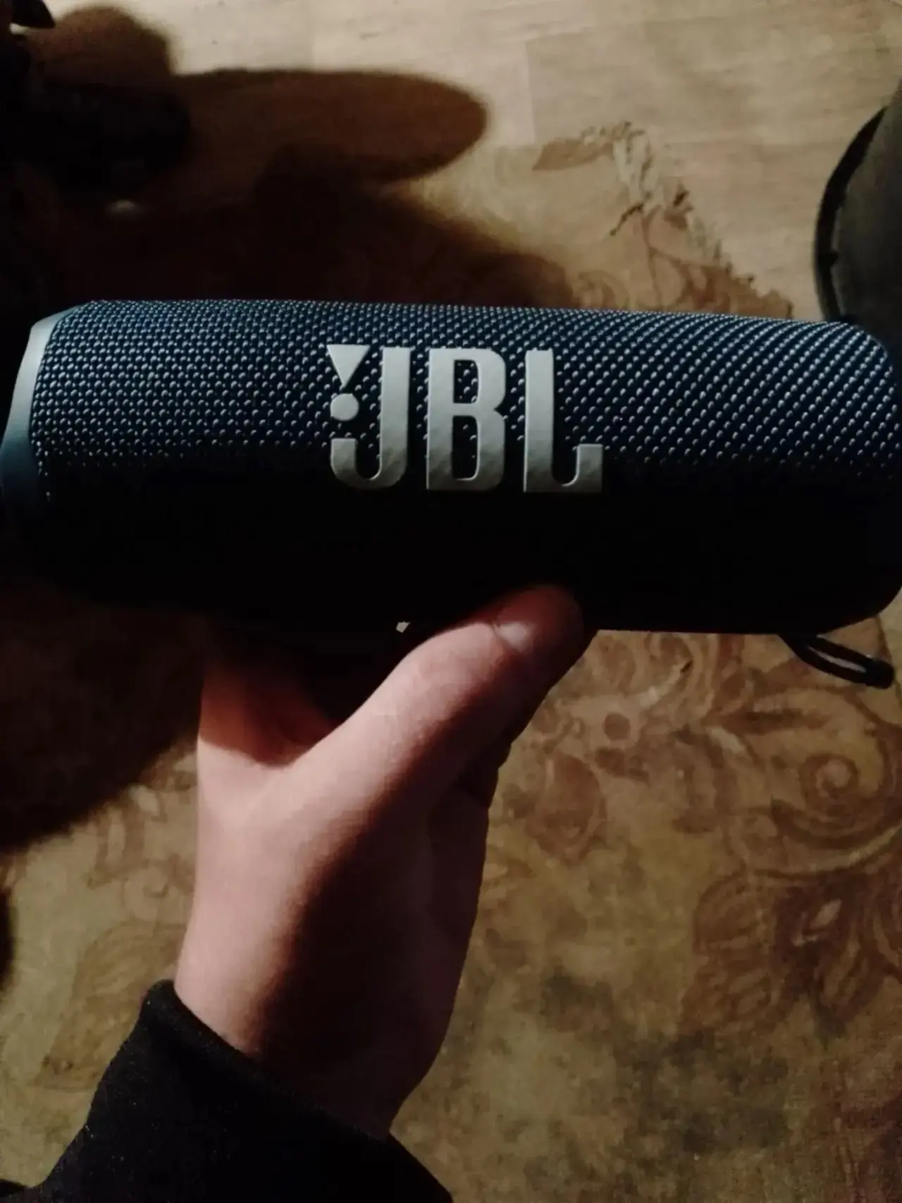 Наименование товара
JBL FLlP6
Цена 5000р.
Всё в рабочем состоянии
Район посёлок трудовое
Улица порт.