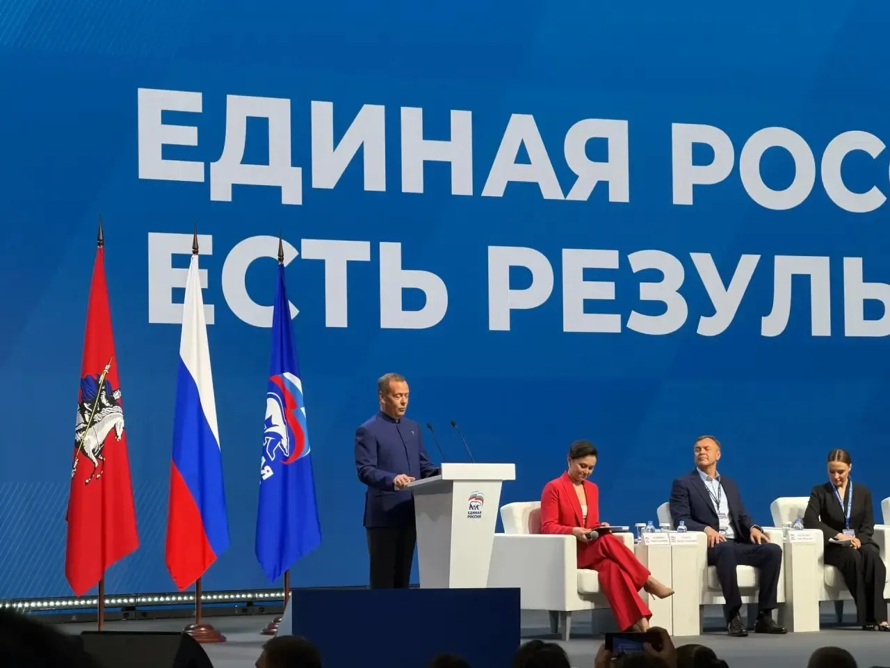 Будущее страны определяется не количеством идей, а способностью превращать их в работающие решения.
