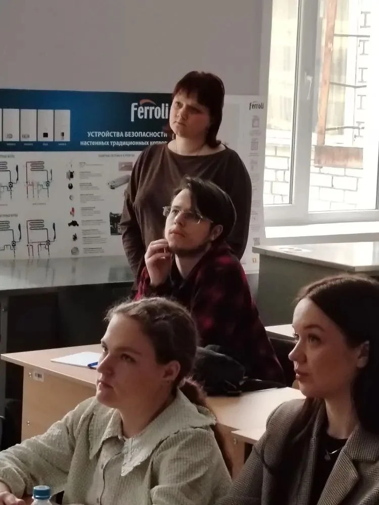 🏛️В рамках юбилейного года ВГТУ на нашей кафедре состоялось мероприятие «Связь поколений. Мастер-кл