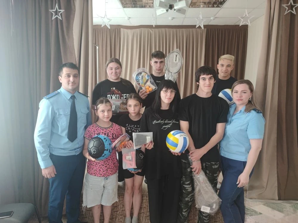 В честь Международного дня защиты детей сотрудники прокуратуры Новоалександровского городского округ