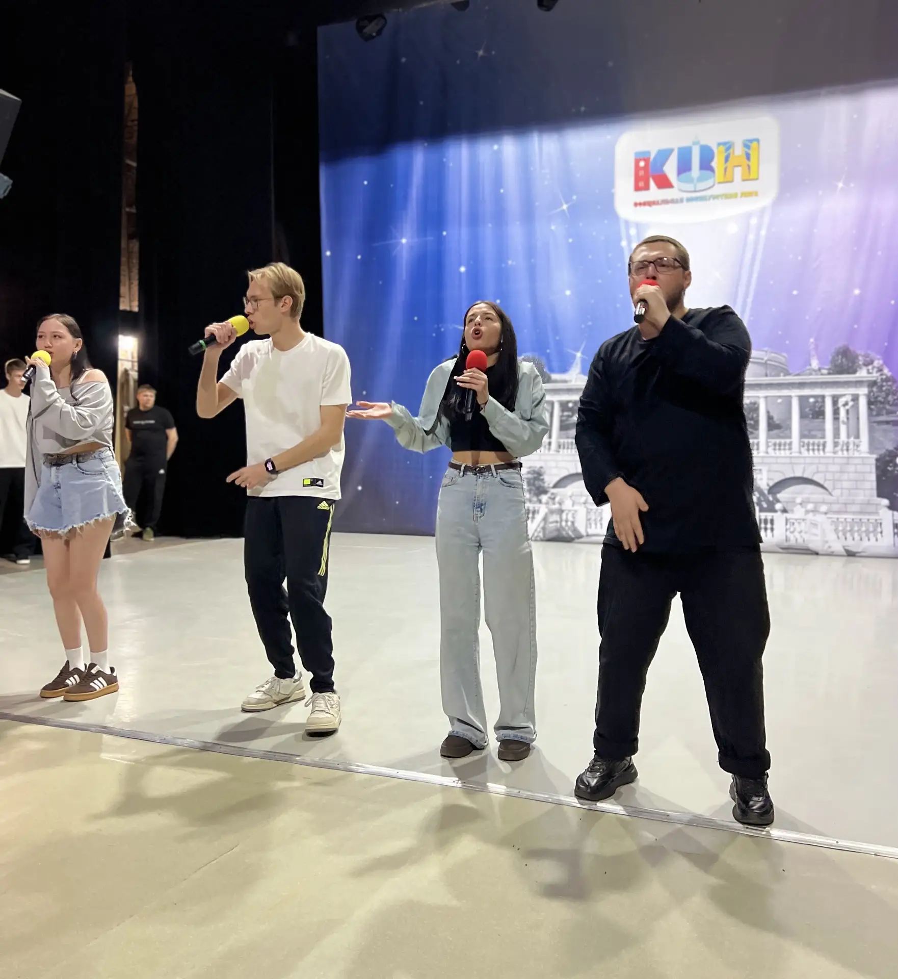 Фестиваль уже сегодня 

Идут последние прогоны перед игрой..

Ждем всех ⤵️⤵️⤵️
📍«Дворец творчества 