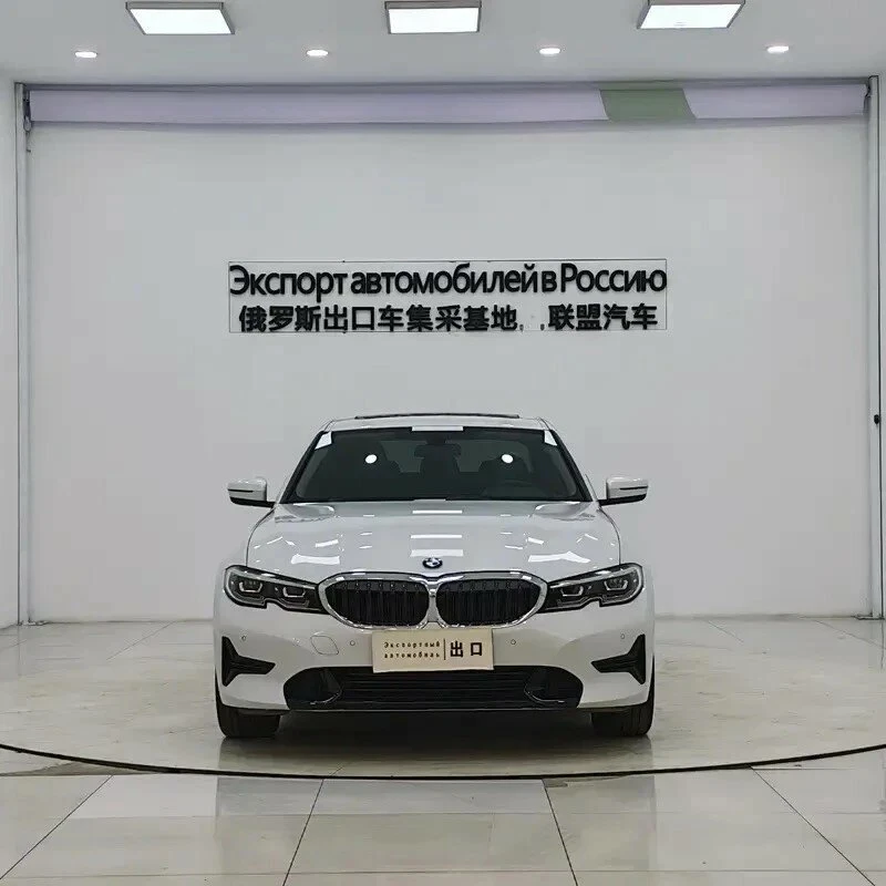BMW 320i 2022 — стиль и драйв от BMW

🚗 BMW 320i 2022 года с пробегом 36 624 км — современный седан