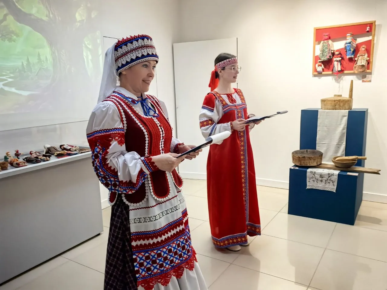 На часоОК на этновечерОК: белорусские мотивы в музее! 🇧🇾

В музее прошло очередное фольклорно-инте