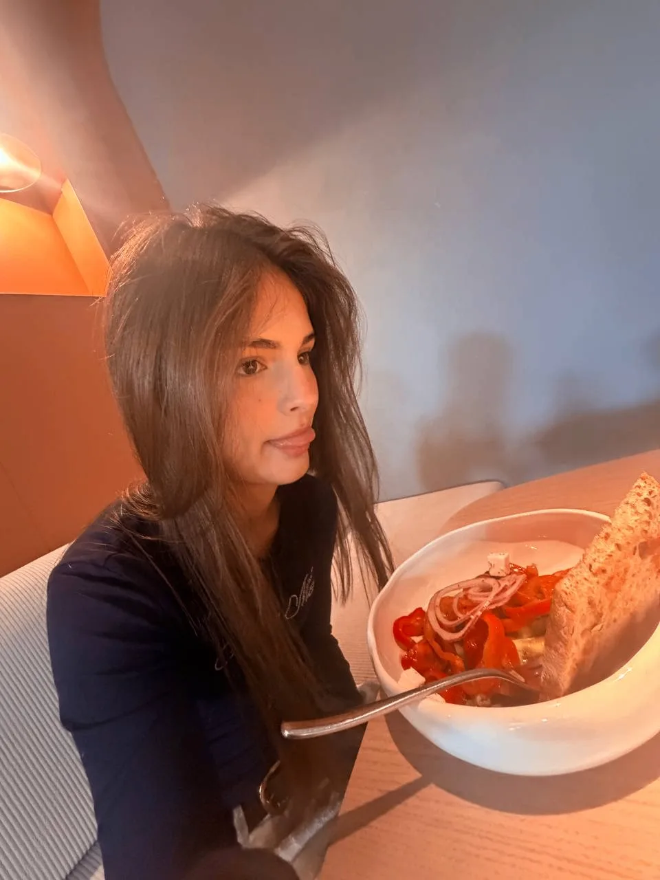 насколько я крутой фуд-блогер?

❤️ - крутой
🔥 - не очень(