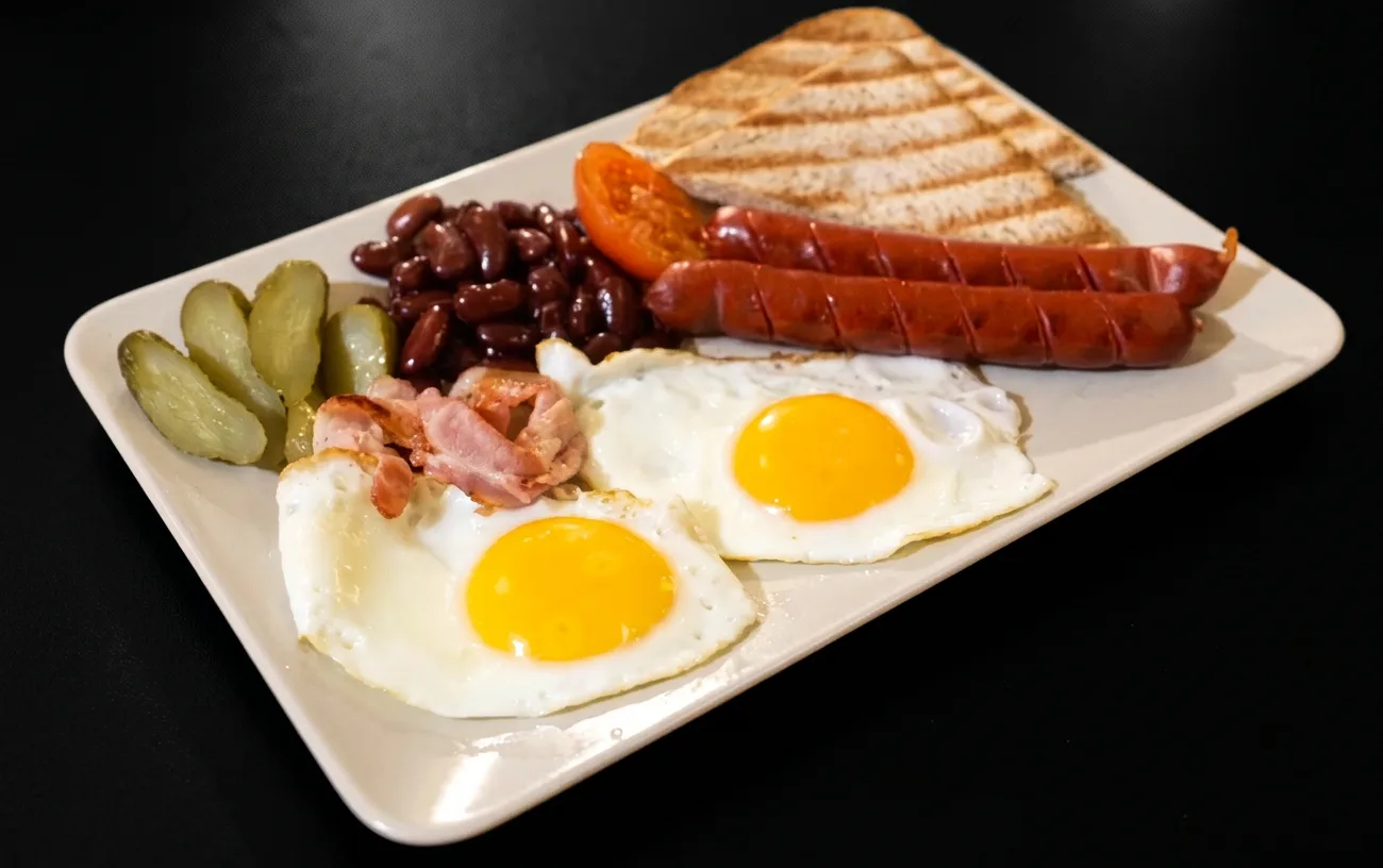 Комплексные ЗАВТРАКИ, созданные по правилу 🍽тарелки:

белки, овощи и углеводы уже сБАЛАНСированы🫴

