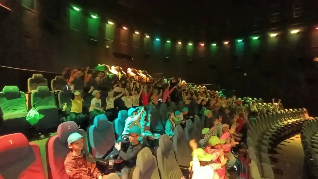 🎬✨ Сегодня, 11 июня, воспитанники пришкольного лагеря «Большая перемена» провели замечательный и на
