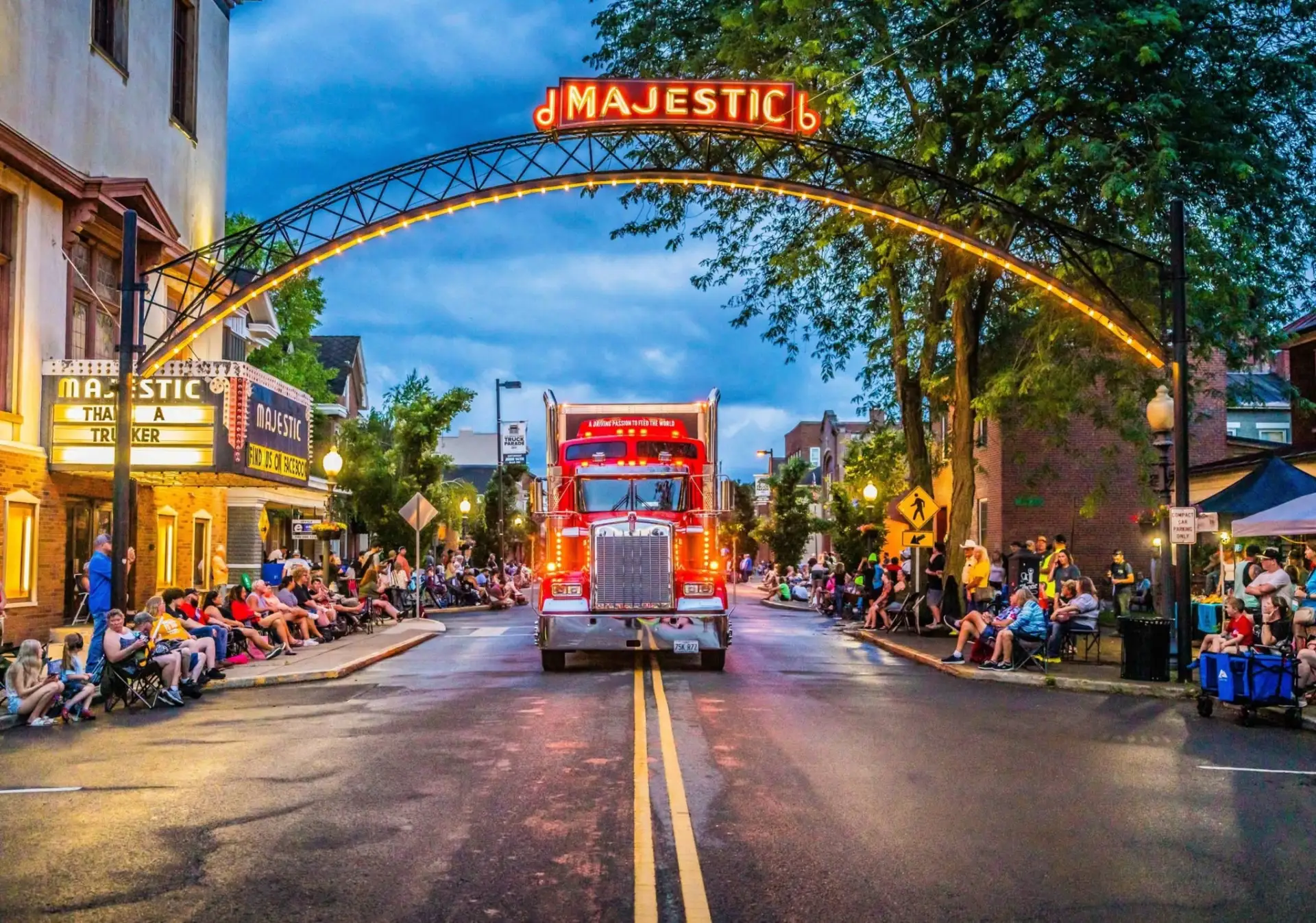 🚚 В американском городе Чилликоте, штат Огайо, в пятый раз состоялся Kenworth Truck Parade — парад 