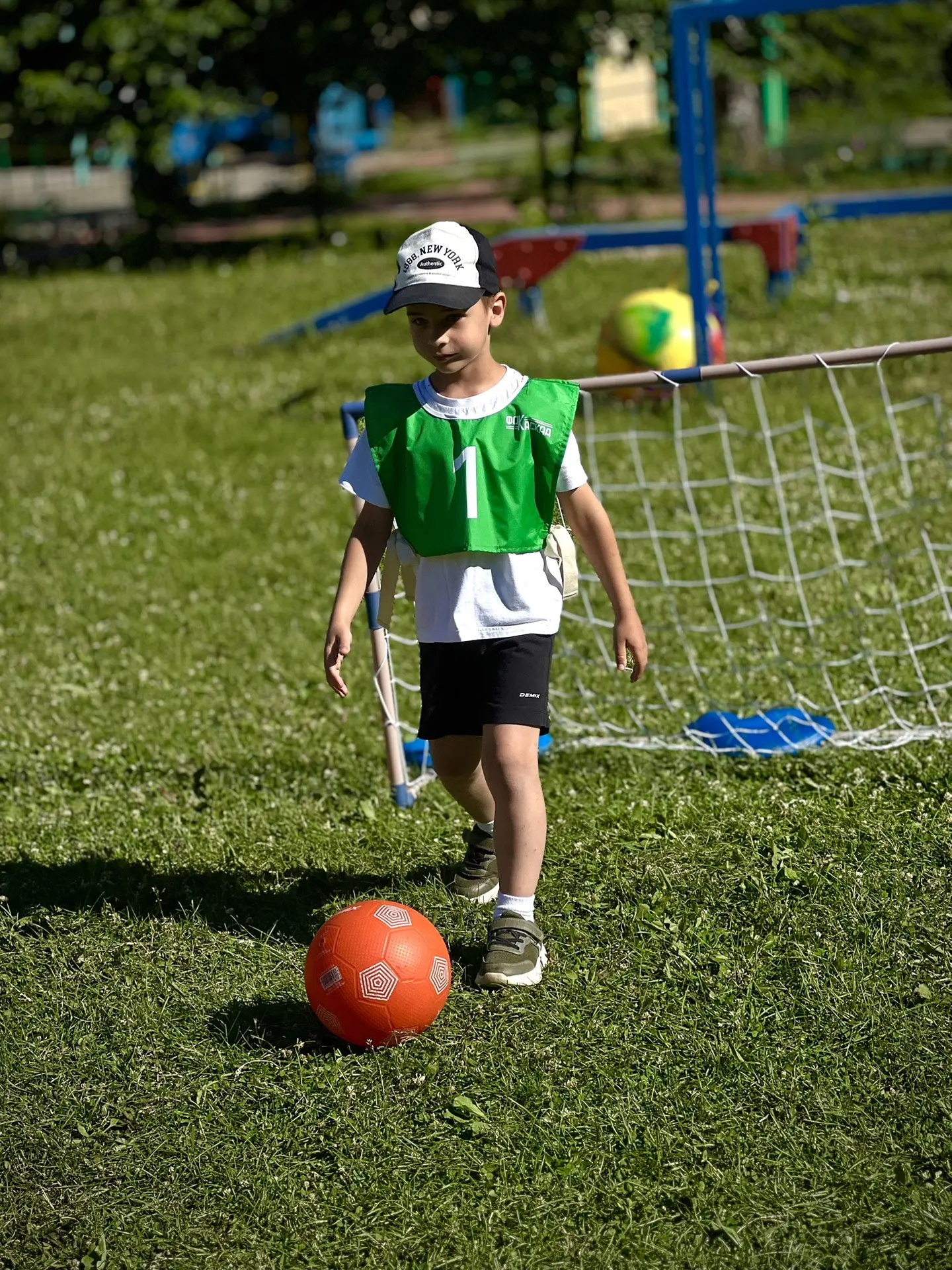 ⚽️ Футбольный фестиваль в нашем саду!

Сегодня, 19 июня, в рамках Всемирного дня детского футбола, д