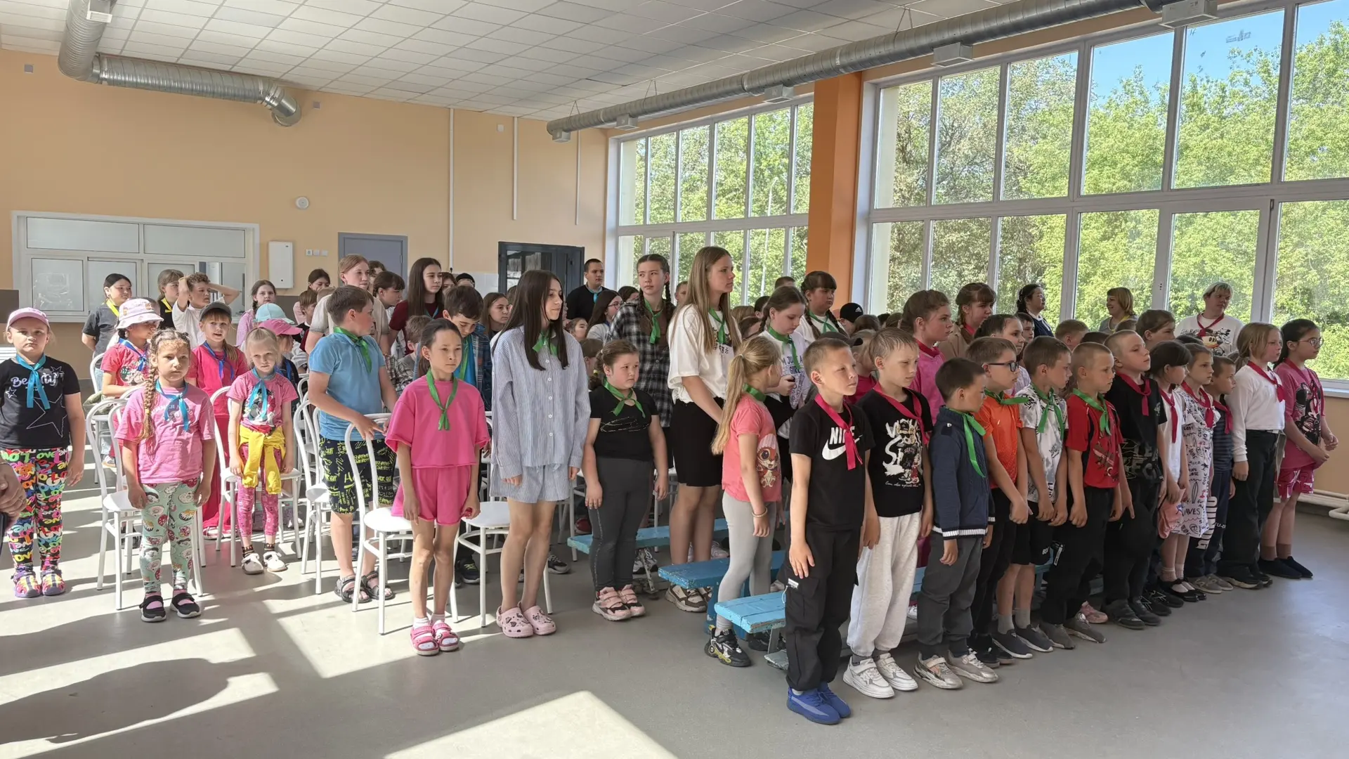 ✨1 июня — особенный день, наполненный улыбками, смехом и безграничной радостью! 

🎊В Международный 