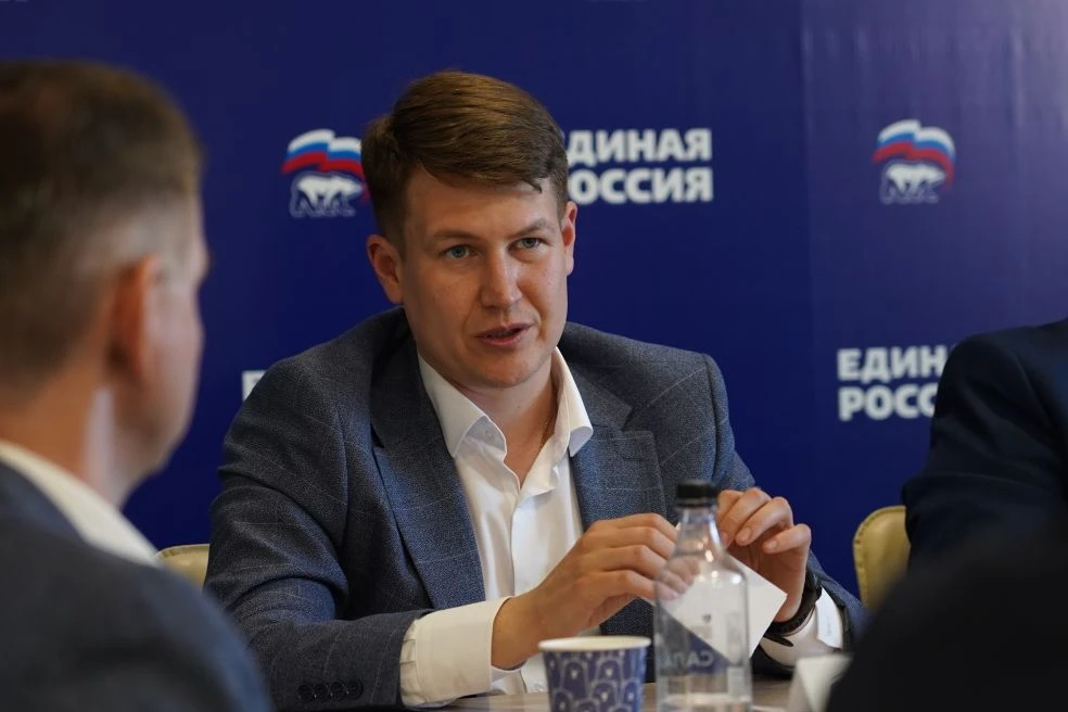 Назначен координатором партийного проекта "Детский спорт" в Алтайском крае 

Такое решение было прин