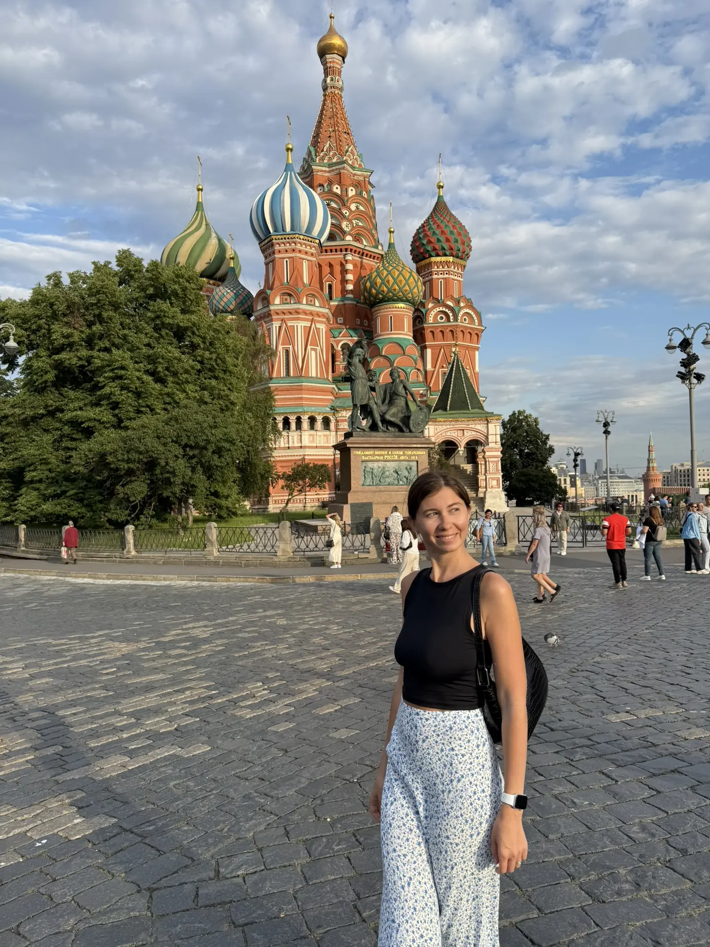 Вопросы по истории теперь и в ЕГЭ по английскому 🤯

В этом году мы наблюдаем очень интересную тенде