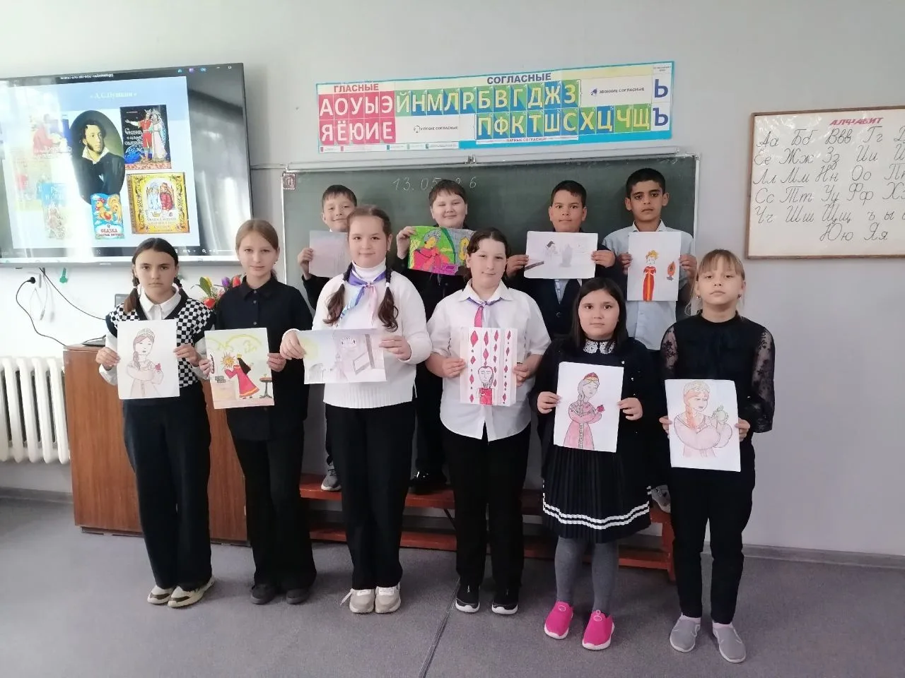 🎨 Вдохновение русской классикой: итоги конкурса иллюстраций!

В рамках традиционного Месячника русс