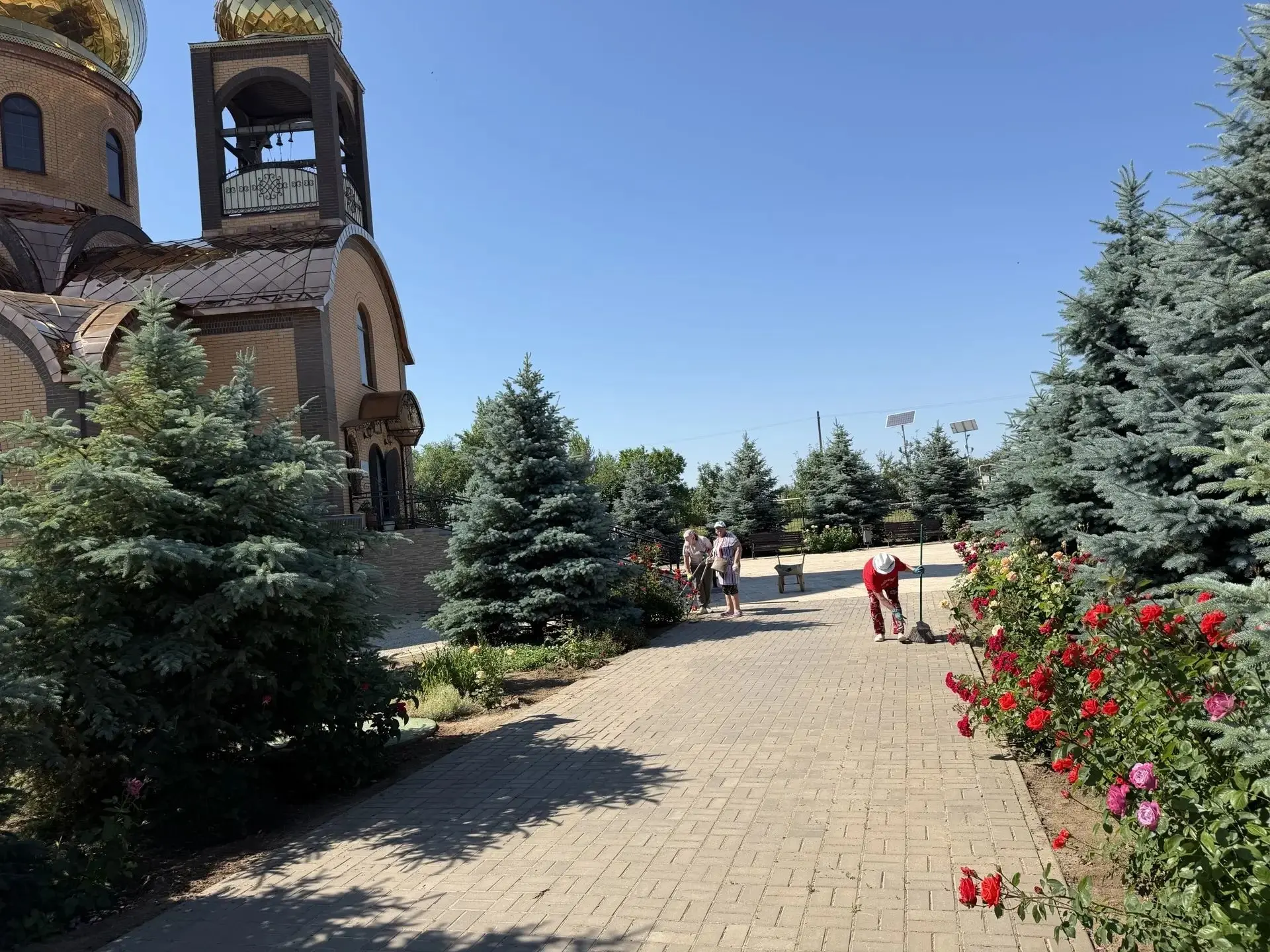 Активные добрые дела на благо общества от «Посиделок»❤️

🌞Участники группы «Посиделки» Чернышковско
