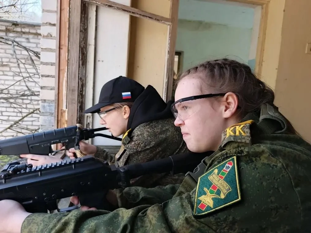 Юнармейцы Чехова — на фестивале „Защитники Отечества“! 💥🛡️

25 апреля юнармейцы отряда «Орлёнок» в