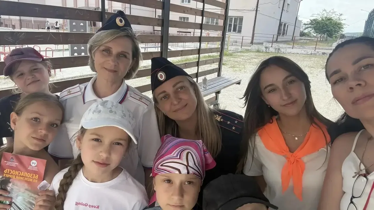 🚂 Зона повышенного внимания: сотрудники транспортной полиции напомнили школьникам правила безопасно