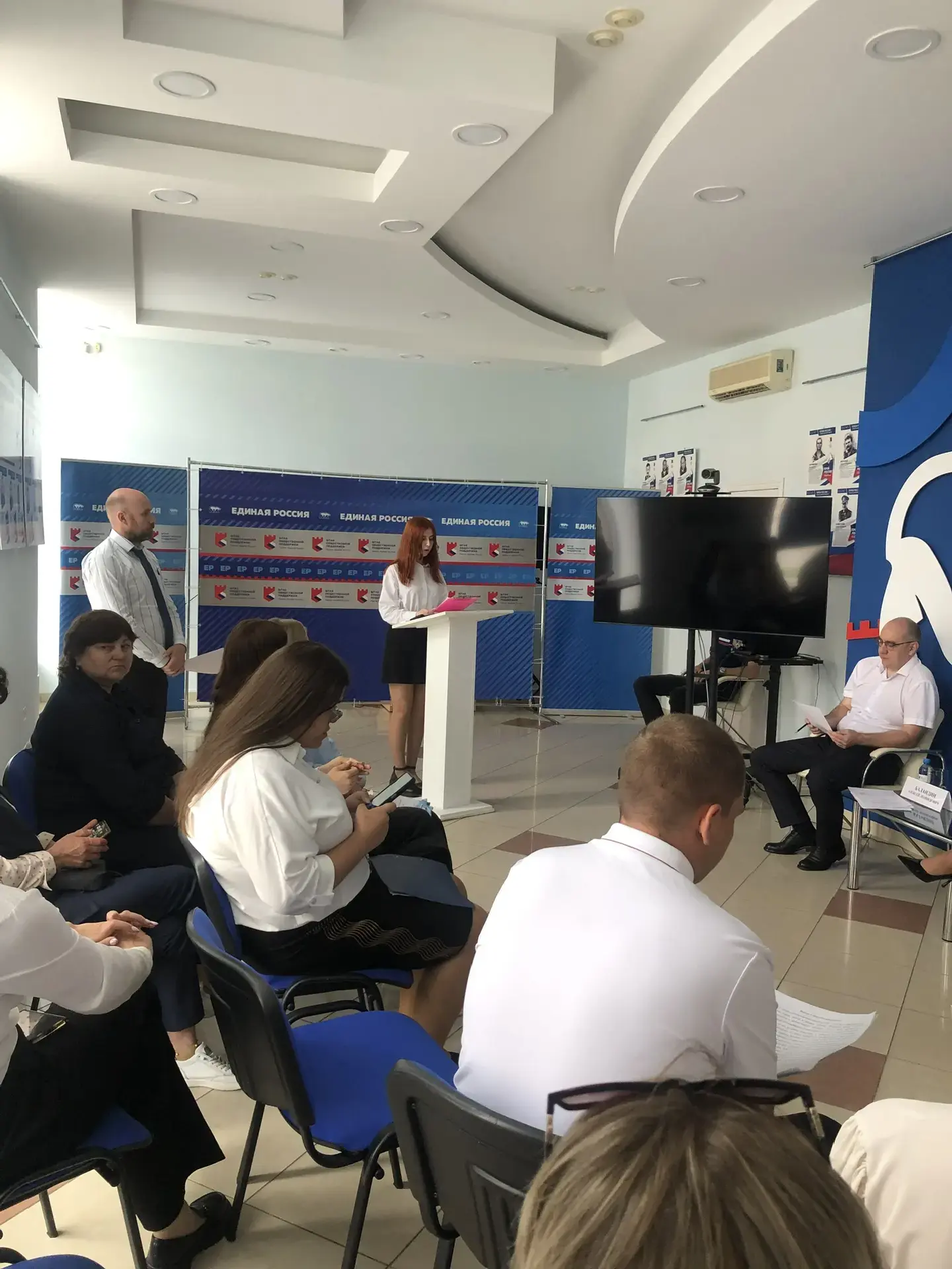 👮‍"Профессия адвоката: женская или мужская"

1 июня состоялась очная защита эссе "Профессия адвокат