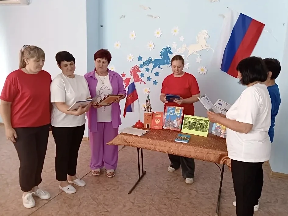 С Днём России! «Время активных» объединяет сердца в Сальском районе
В преддверии главного государств