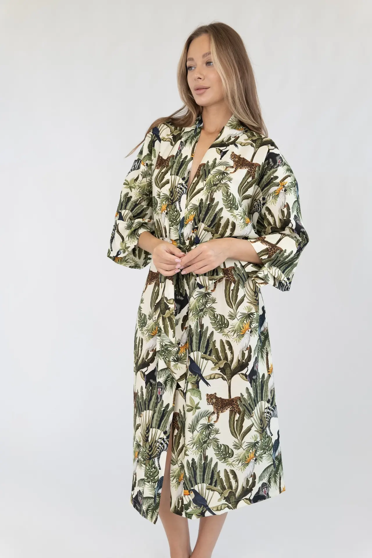 Это пляжное кимоно в последнем размере : 
XL/2XL💚