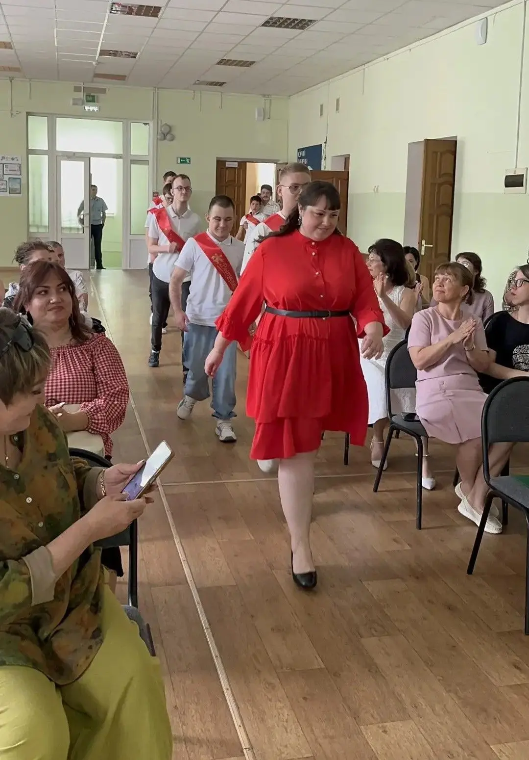 🔔ПОСЛЕДНИЙ ЗВОНОК🔔

✨26 мая прошёл праздник – «Последний звонок», который был подготовлен при подд
